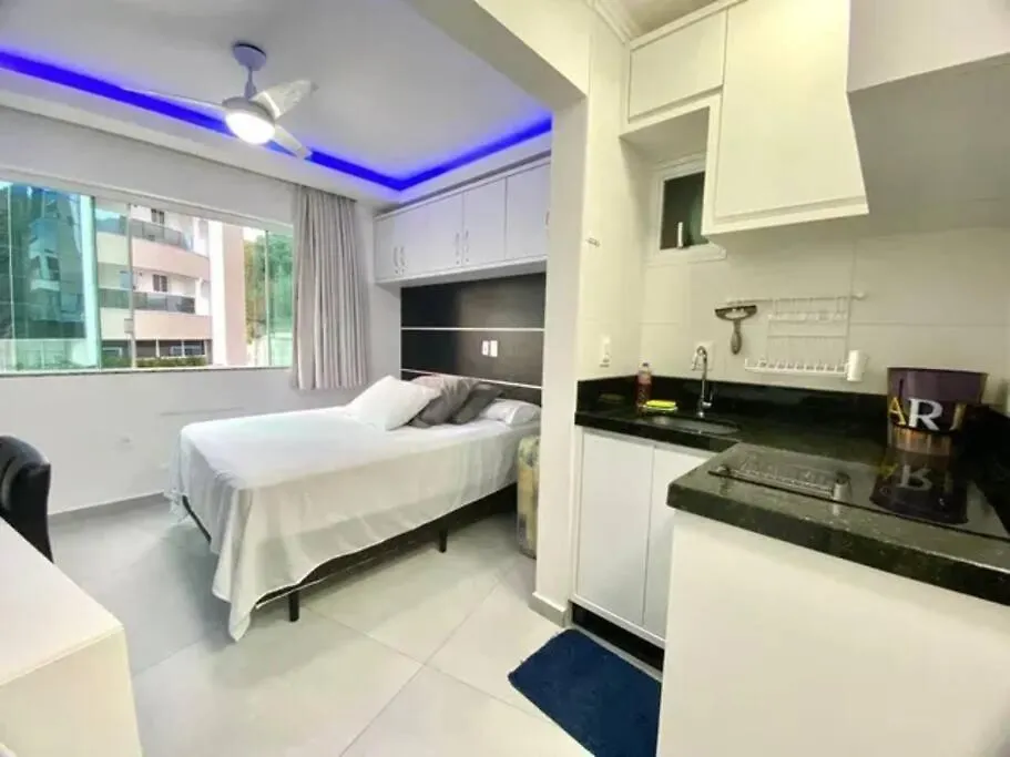 Kitnet Em Predio Com Vista Mar Apartamento Balneário Camboriú 0*,  Brasil